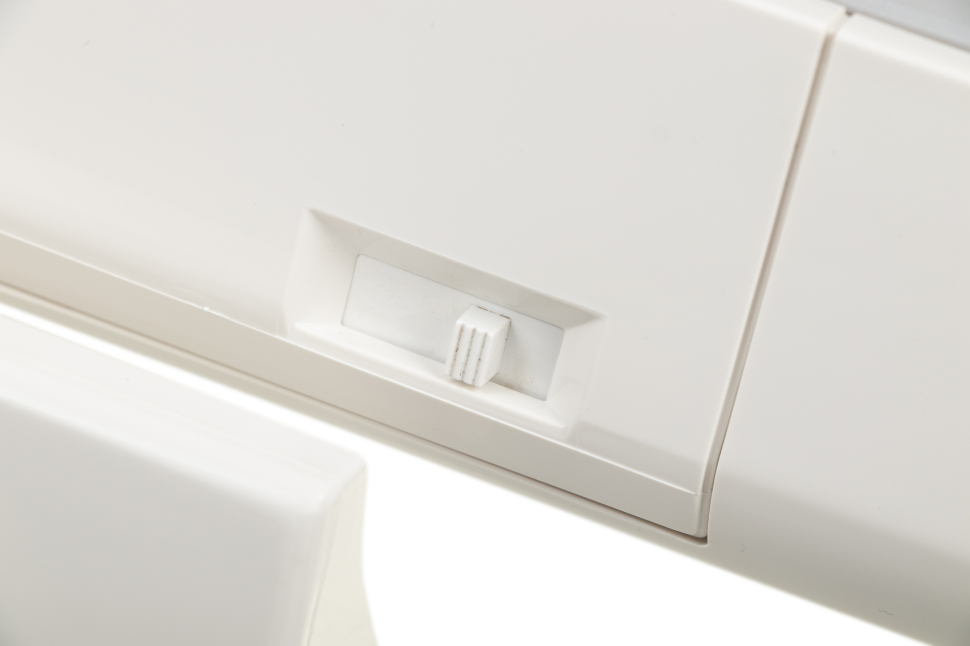 Швейная машина "Janome" Excellent Stitch 200 белый