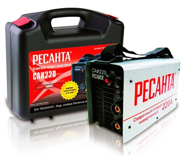 Сварочный аппарат "Ресанта" САИ-220 инвертор ММА DC (кейс)